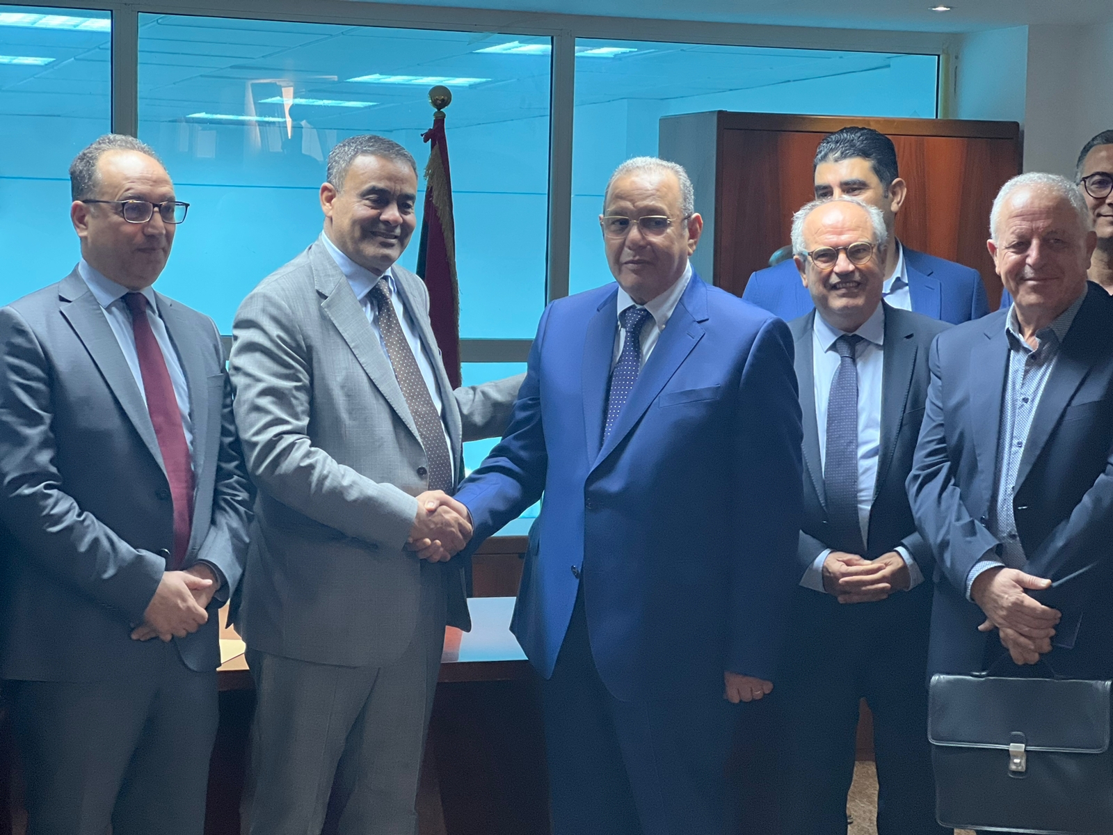 وزير المواصلات الليبي يلتقي وفد منظمة الأعراف 